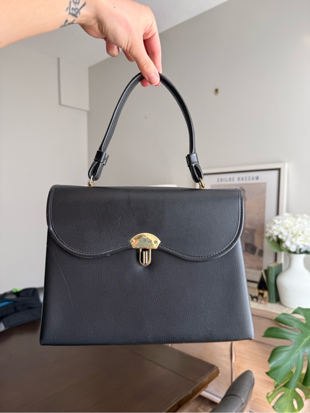Black Purse